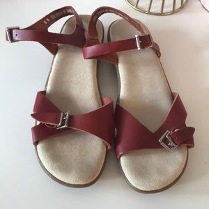 Bass Sunjuns Leather Comfort Sandals Red EUC